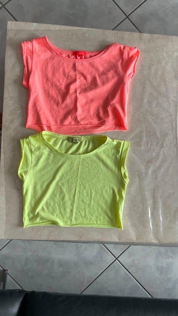 BLOUSE (2) courte BERSHKA jaune + saumon XS, Enlèvement ou Envoi, Comme neuf, Taille 34 (XS) ou plus petite, Jaune