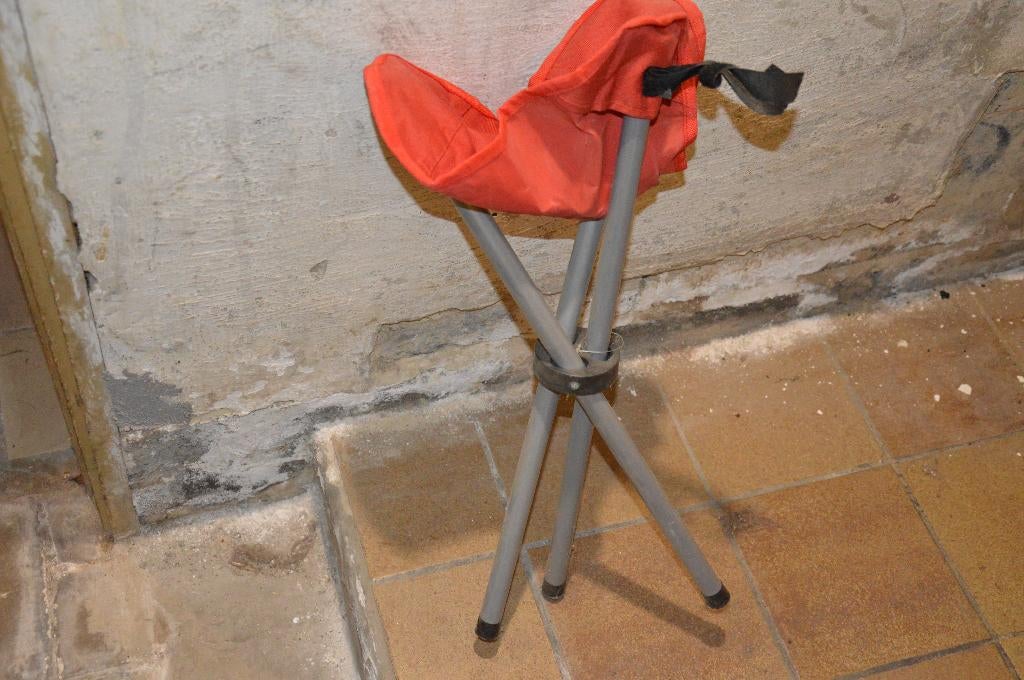 AV. SIEGE PLIABLE EN TOILE, Caravanes & Camping, Enlèvement