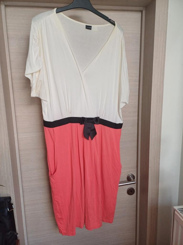 Bodyflirt kleedje ecru/koraalkl  Mt 50, Kleding | Dames, Bodyflirt, Ophalen of Verzenden, Zo goed als nieuw, Jurk