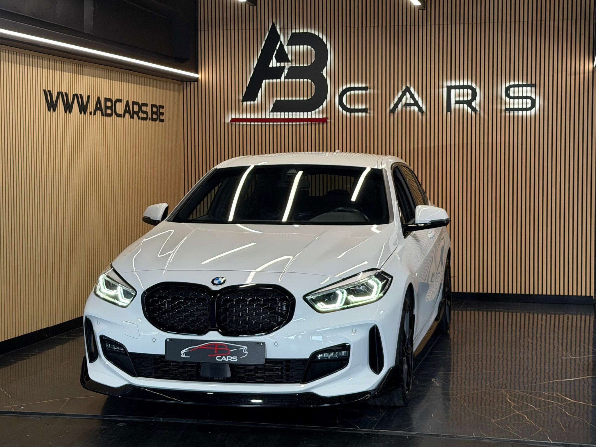 BMW 1 Serie 116 D PACK M PERFORMANCE * GARANTIE 12 MOIS *, Auto's, 1 Reeks, Gebruikt, Euro 6, 116 pk