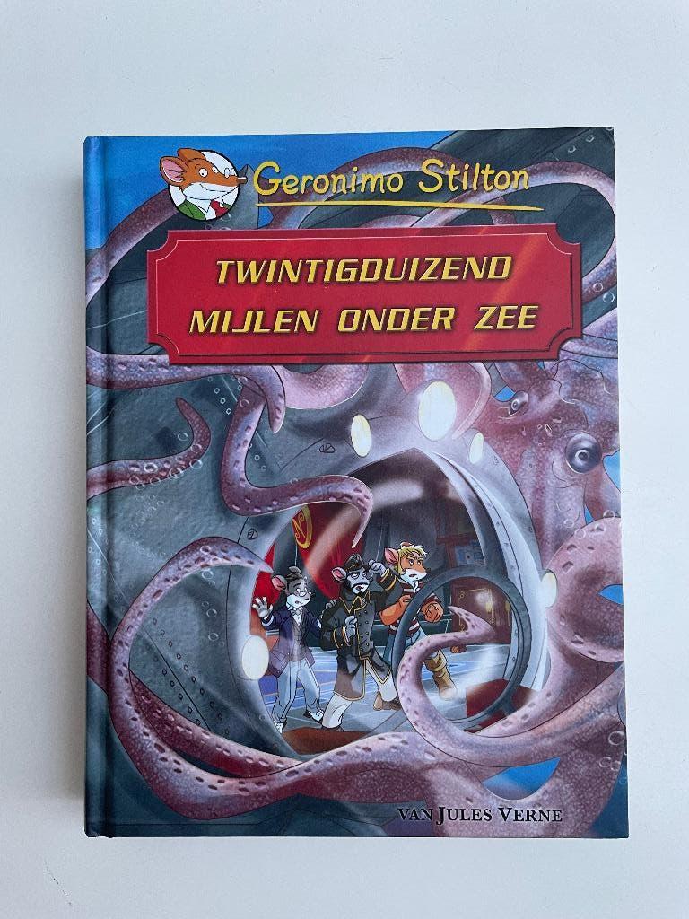 Geronimo Stilton - Twintigduizend mijlen onder zee, Ophalen