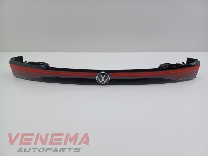 Barre feux arrière gauche + droite d'un Volkswagen Passat, Volkswagen, -, 3 mois de garantie, Utilisé