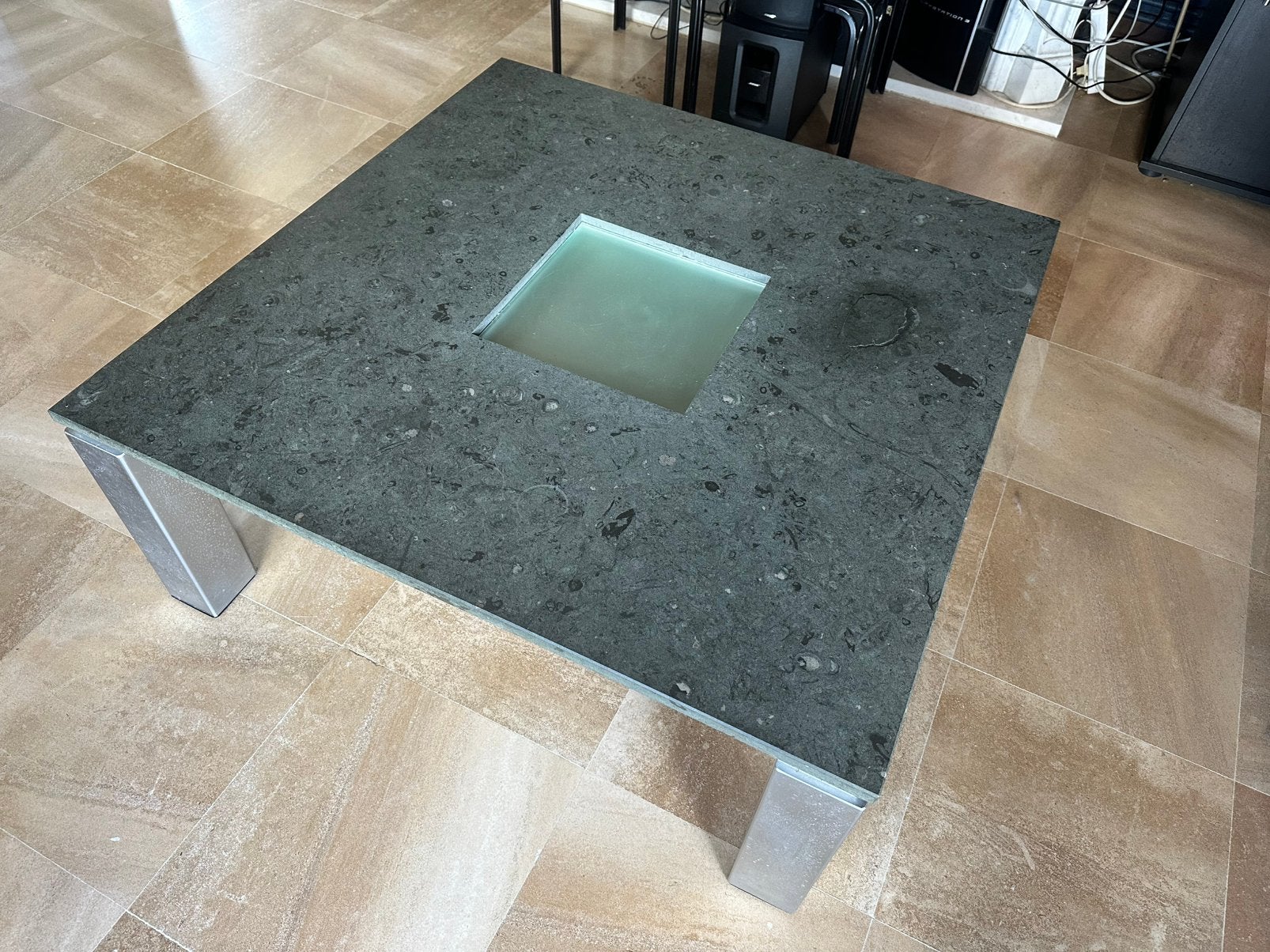 Salontafel met blad in natuursteen/alu onderstel, Ophalen, Overige materialen, Gebruikt, 50 tot 100 cm
