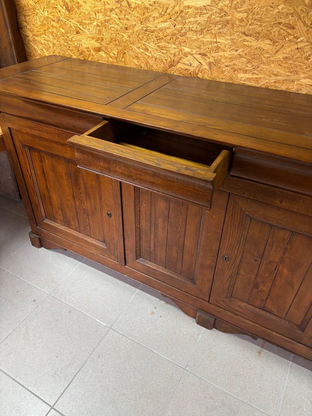 Eiken dressoir, Ophalen, Gebruikt, Met deur(en), Oud modern