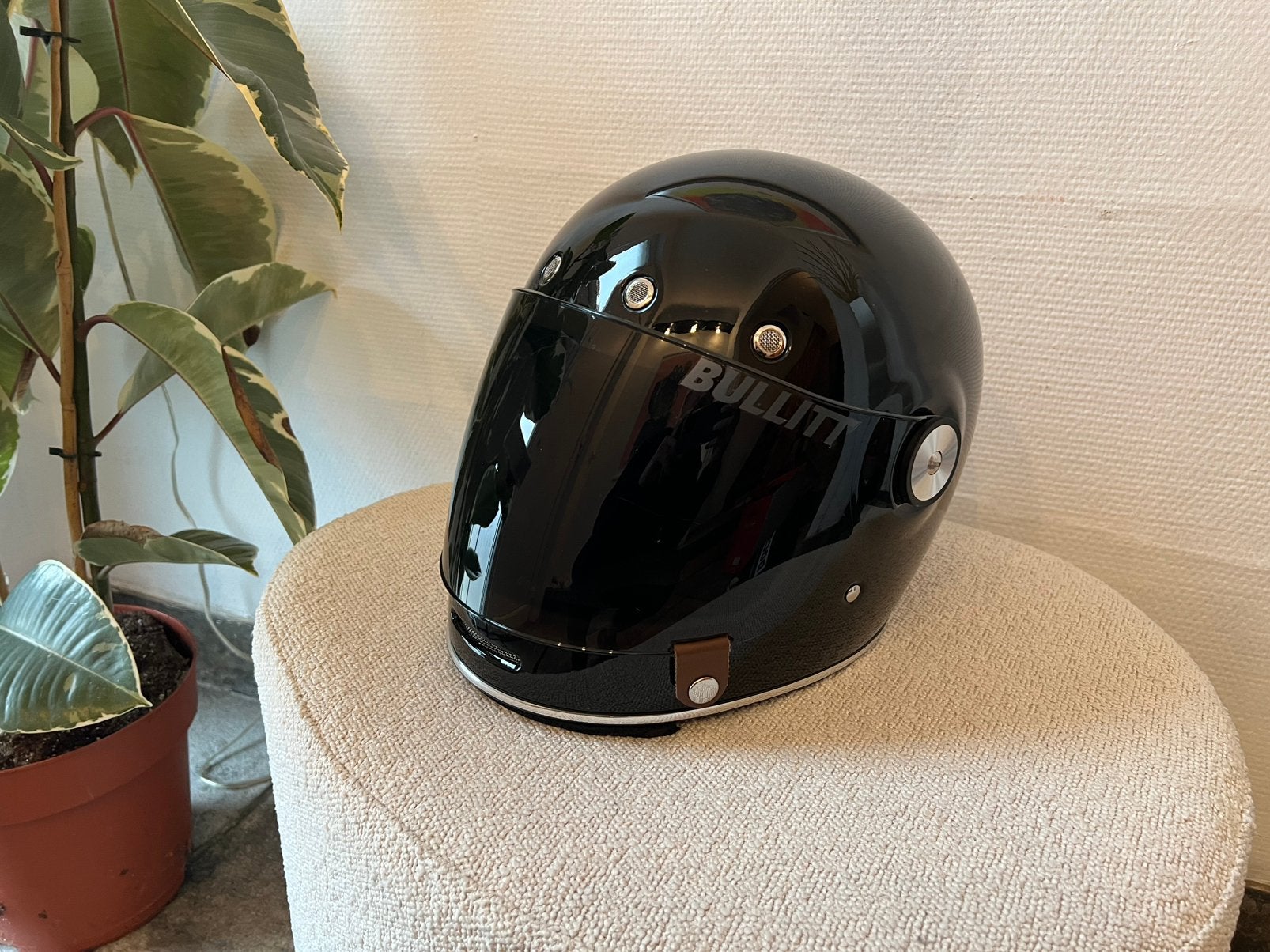 Bell Bullitt, Motoren, M, Dames, Nieuw zonder kaartje, Integraalhelm