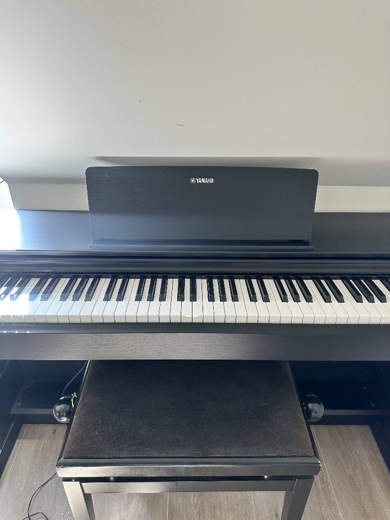 Yamaha Arius YDP-143, Ophalen, Gebruikt