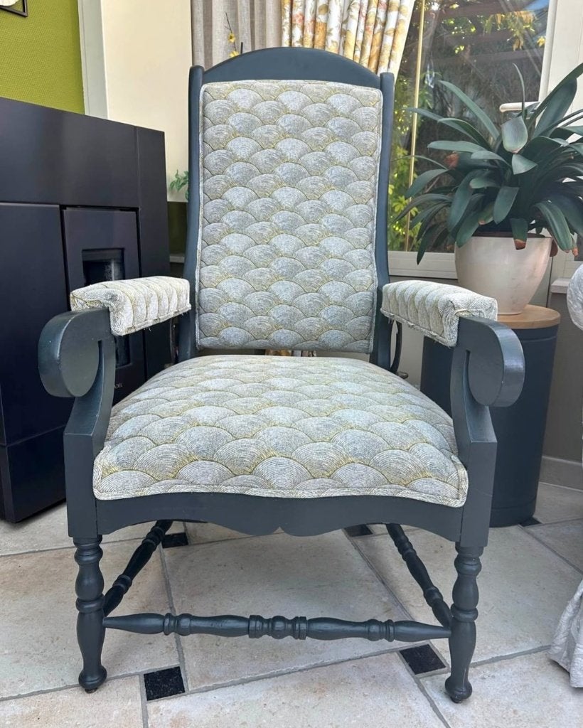 Fauteuil Voltaire mécanique, Enlèvement