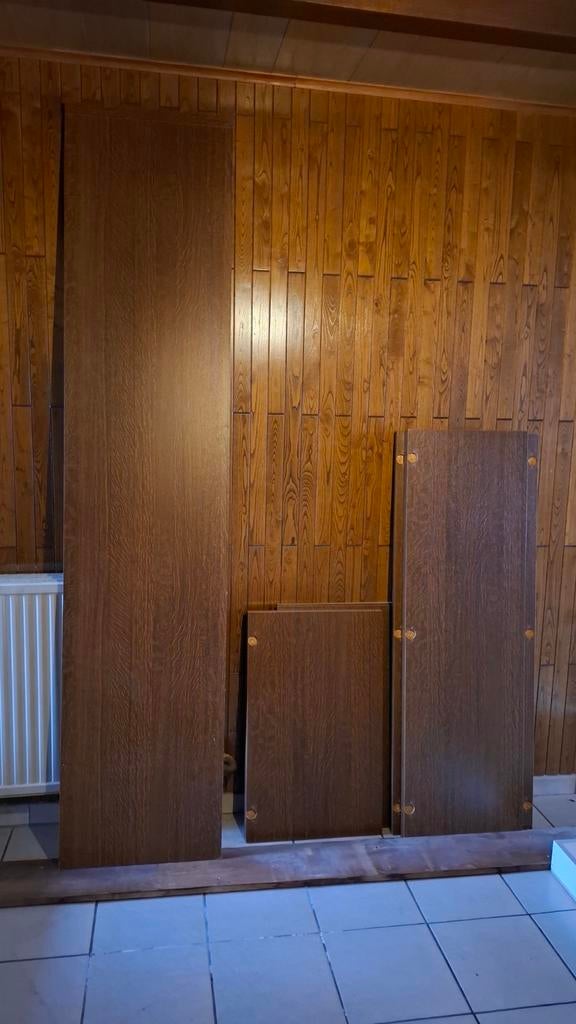 Bureau ou longue étagère pour les décorations ?, Enlèvement