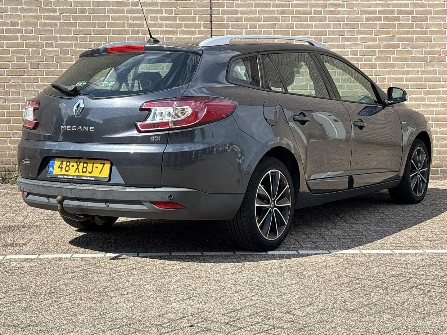 Renault Megane Estate 1.5 dCi Bose | Cruise | Climate | Came, Auto's, Bedrijf, Navigatiesysteem, Zilver of Grijs, Te koop
