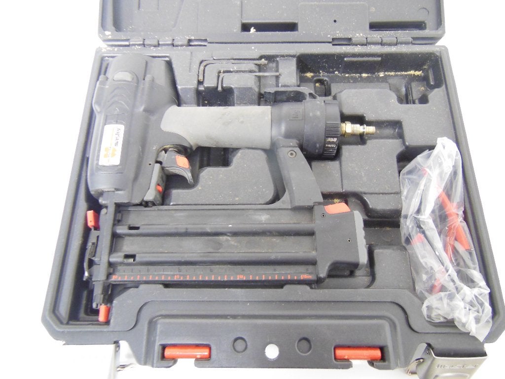 outils, Enlèvement, Comme neuf