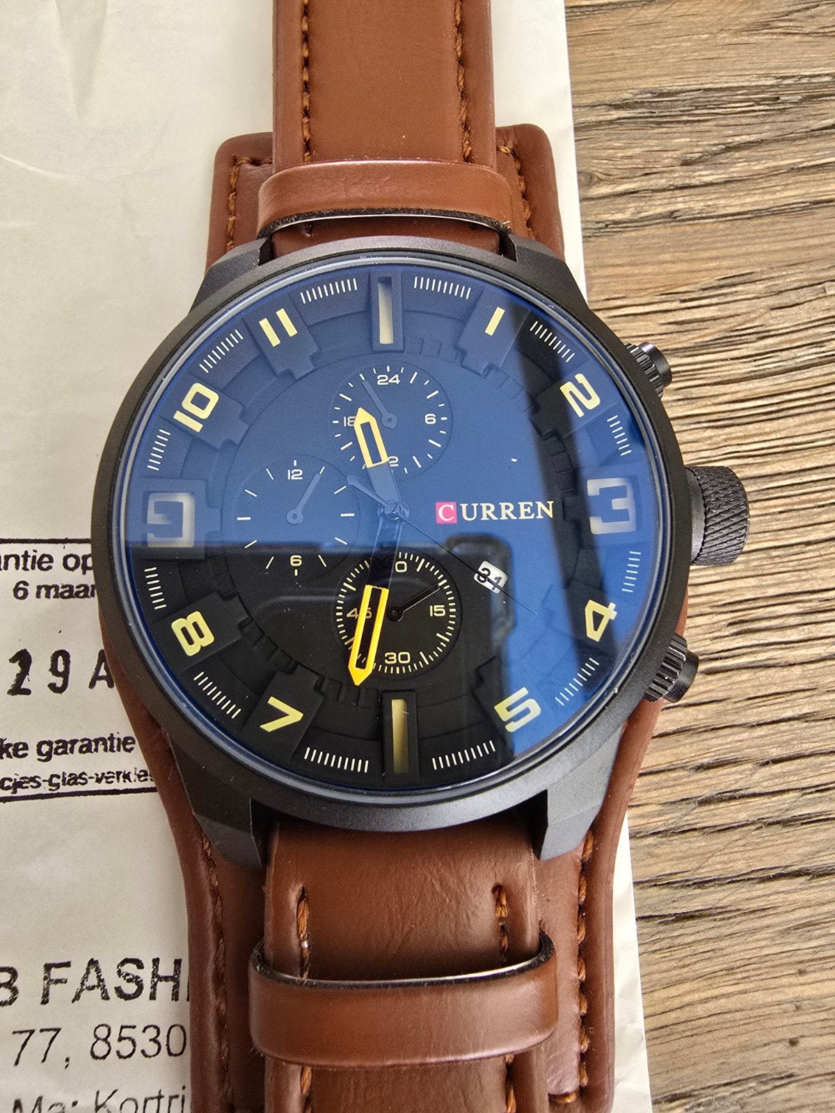 montre pour homme, Enlèvement ou Envoi