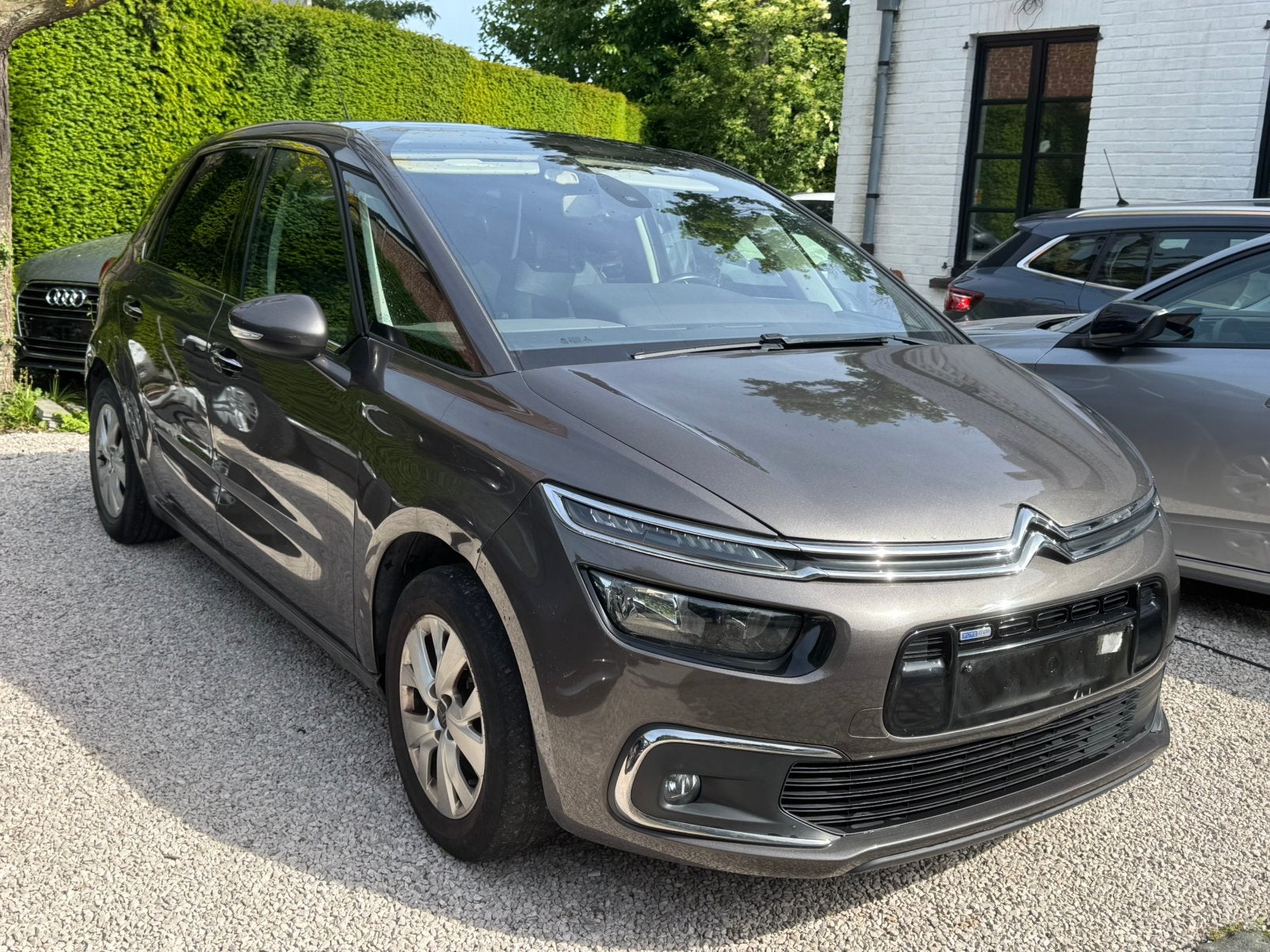 Citroen C4 Picasso 1.2i -AUTOMAAT*2017*EXPORT/HANDELAAR, Auto's, Citroën, Euro 6, Bruin, C4 (Grand) Picasso, Bedrijf
