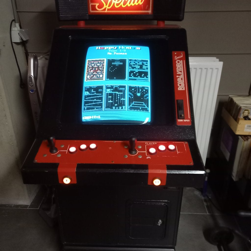 game kast 80' met verschillende video spelletjes, Ophalen, Gebruikt, Met 2 controllers, Met games