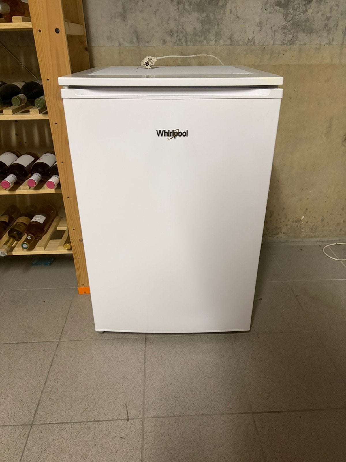 Whirlpool Vriezer, Elektronische apparatuur, Minder dan 85 cm, Minder dan 60 cm, Zo goed als nieuw, Energieklasse A of zuiniger