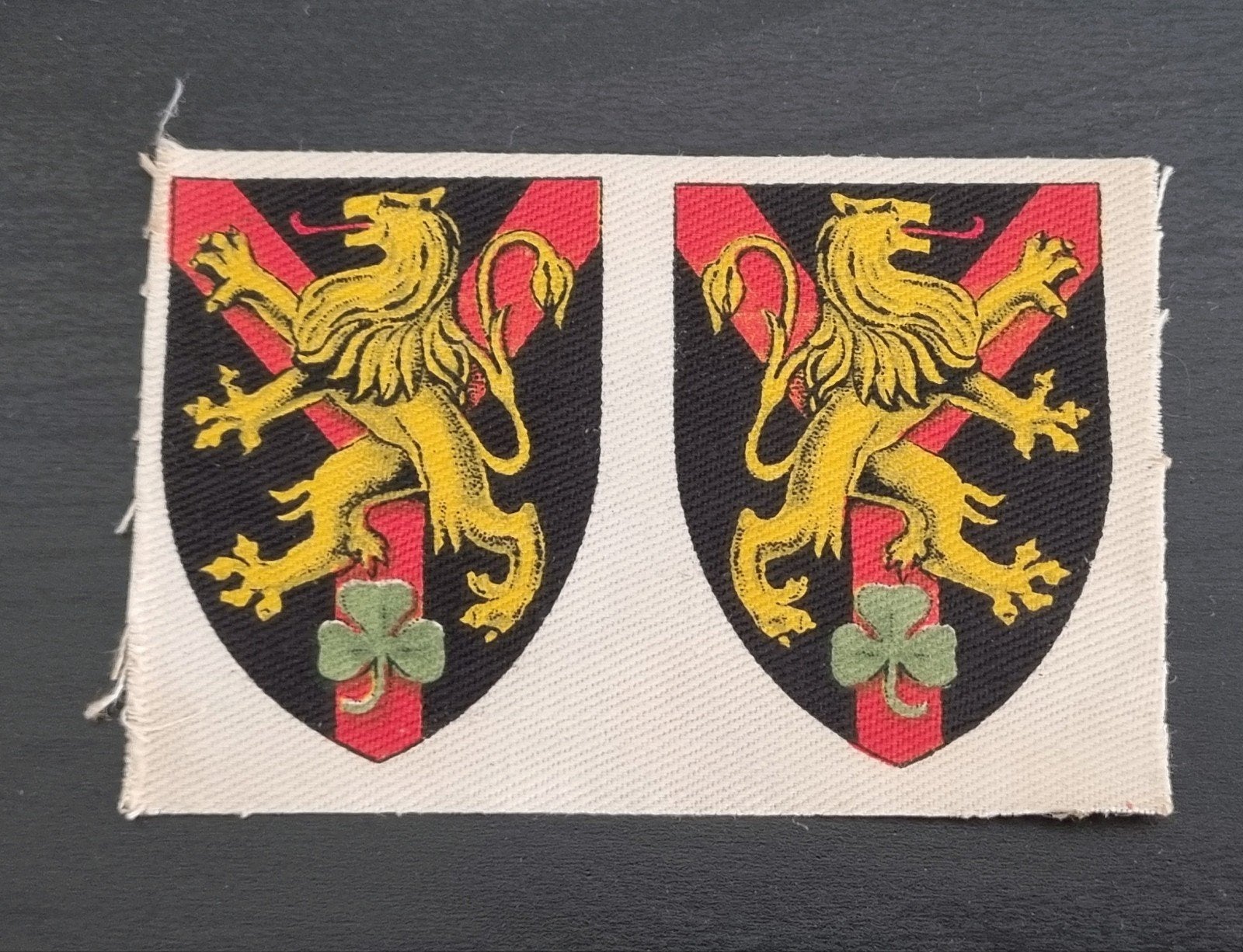 Free Belgian Forces 2nd Brigade 'Yser' Patch Set., Collections, Enlèvement ou Envoi, Armée de terre, Emblème ou Badge