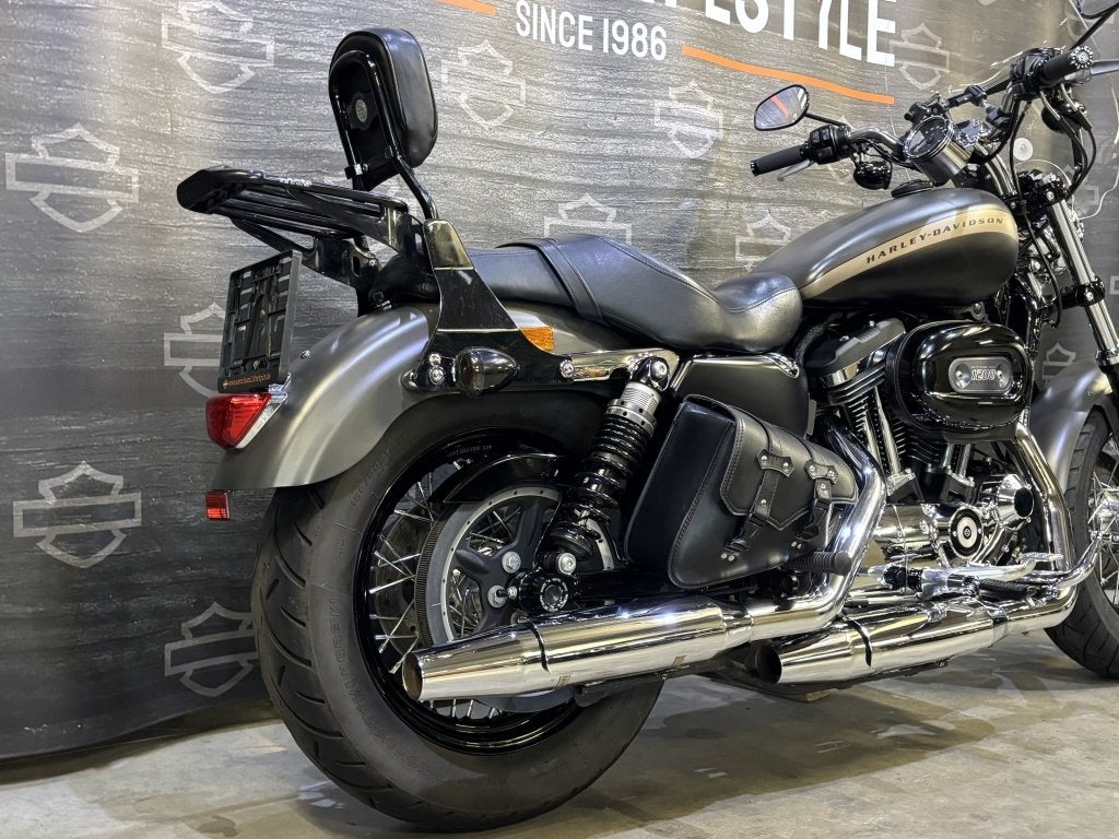 Harley-Davidson Chopper Chopper Sportster 1200 Custom XL1200, Motos, 1202 cm³, Entreprise, Occasion, Plus de 35 kW