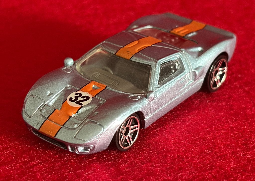 Rare Hot Wheels Ford GT - 40 1:64, Enlèvement ou Envoi, Voiture