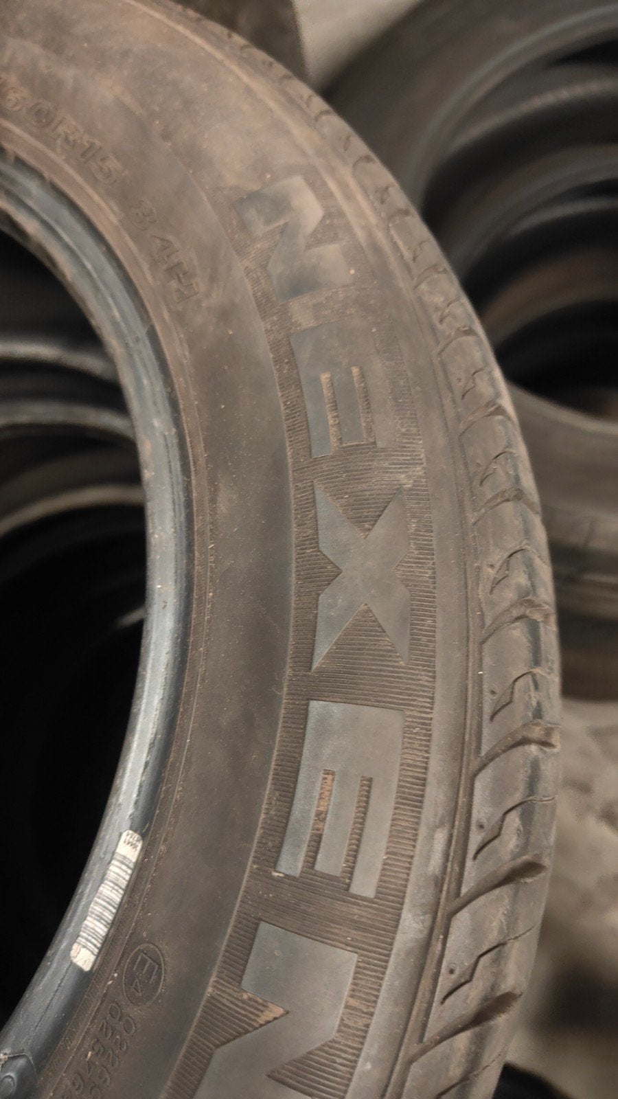 185/60r15 nexen 35€ chacun avec assemblage, Enlèvement