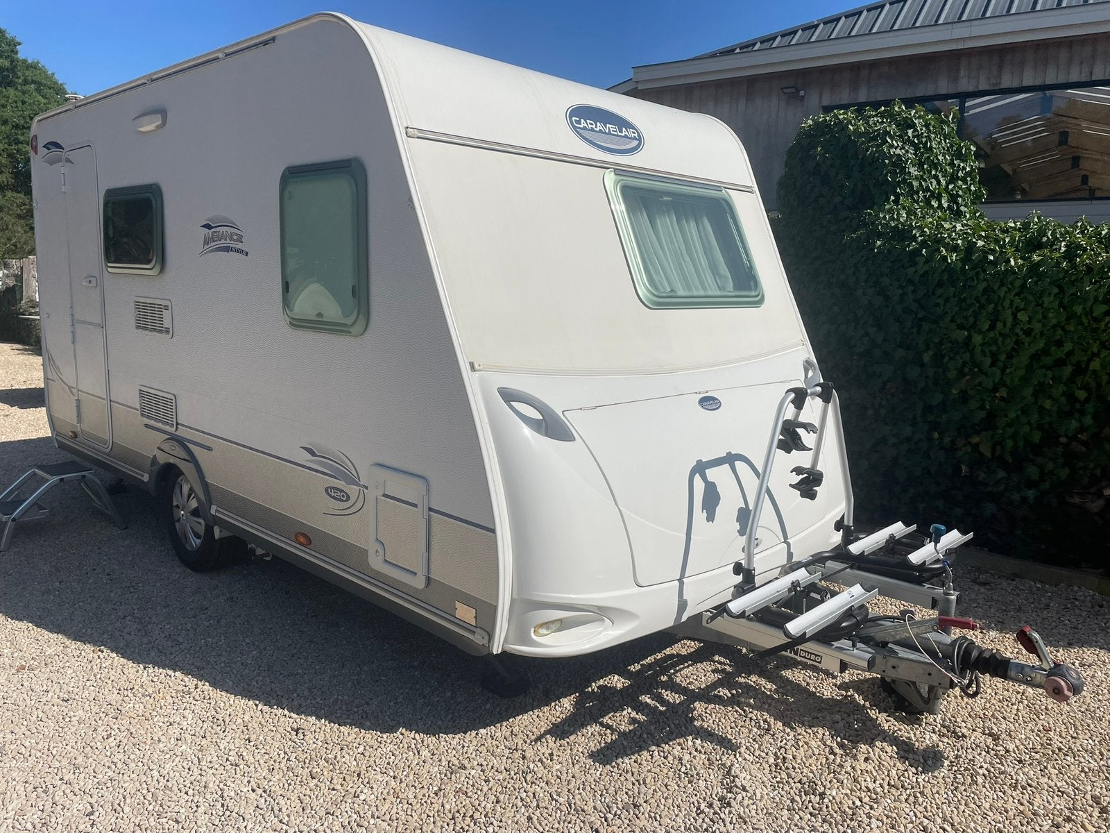 Caravan Caravelair 420 zeer mooie staat met Mover, voortent, Caravanes & Camping, Caravanes, Grand lit, Jusqu'à 4, Entreprise