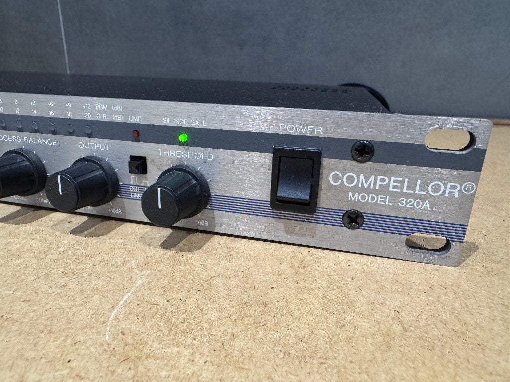 Aphex Compellor 320 A, Audio, Tv en Foto, Professionele apparaten, Ophalen, Gebruikt, Audio