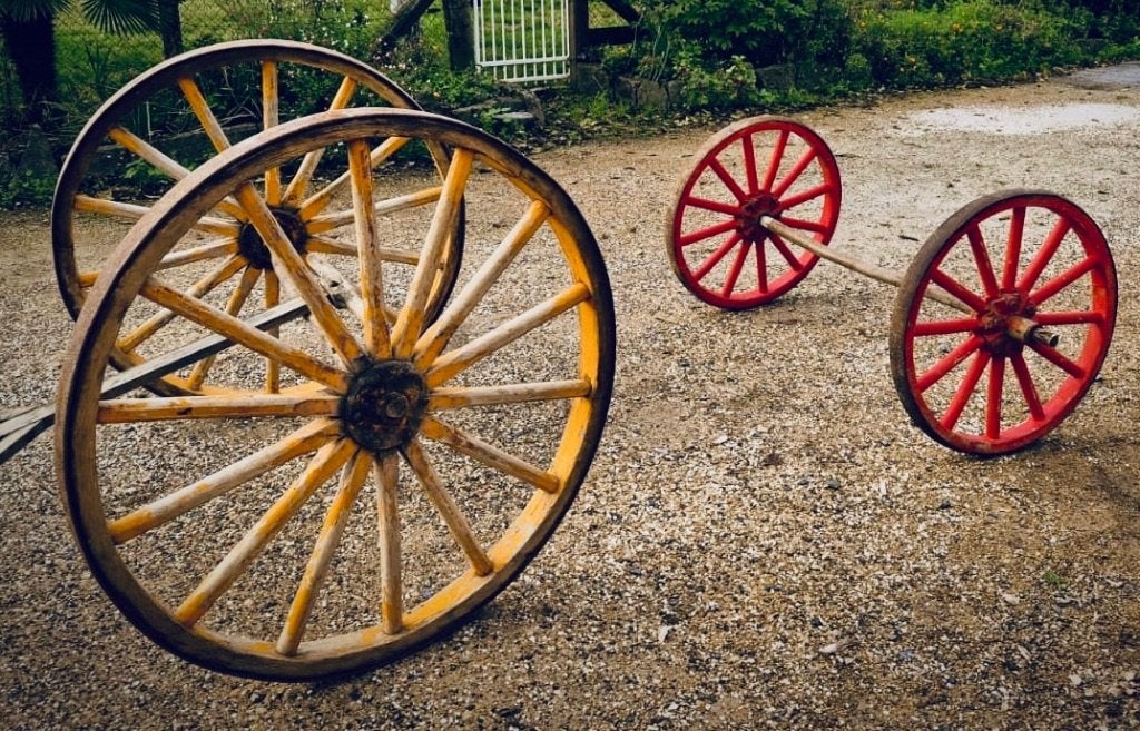 Karrewielen wielen, Antiek en Kunst, Curiosa en Brocante, Ophalen