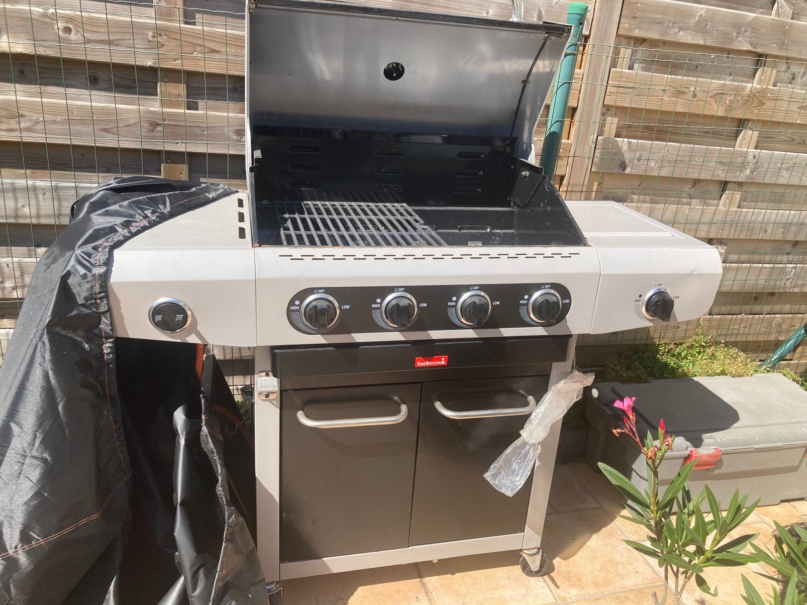 Barbecue, Tuin en Terras, Ophalen, Zo goed als nieuw