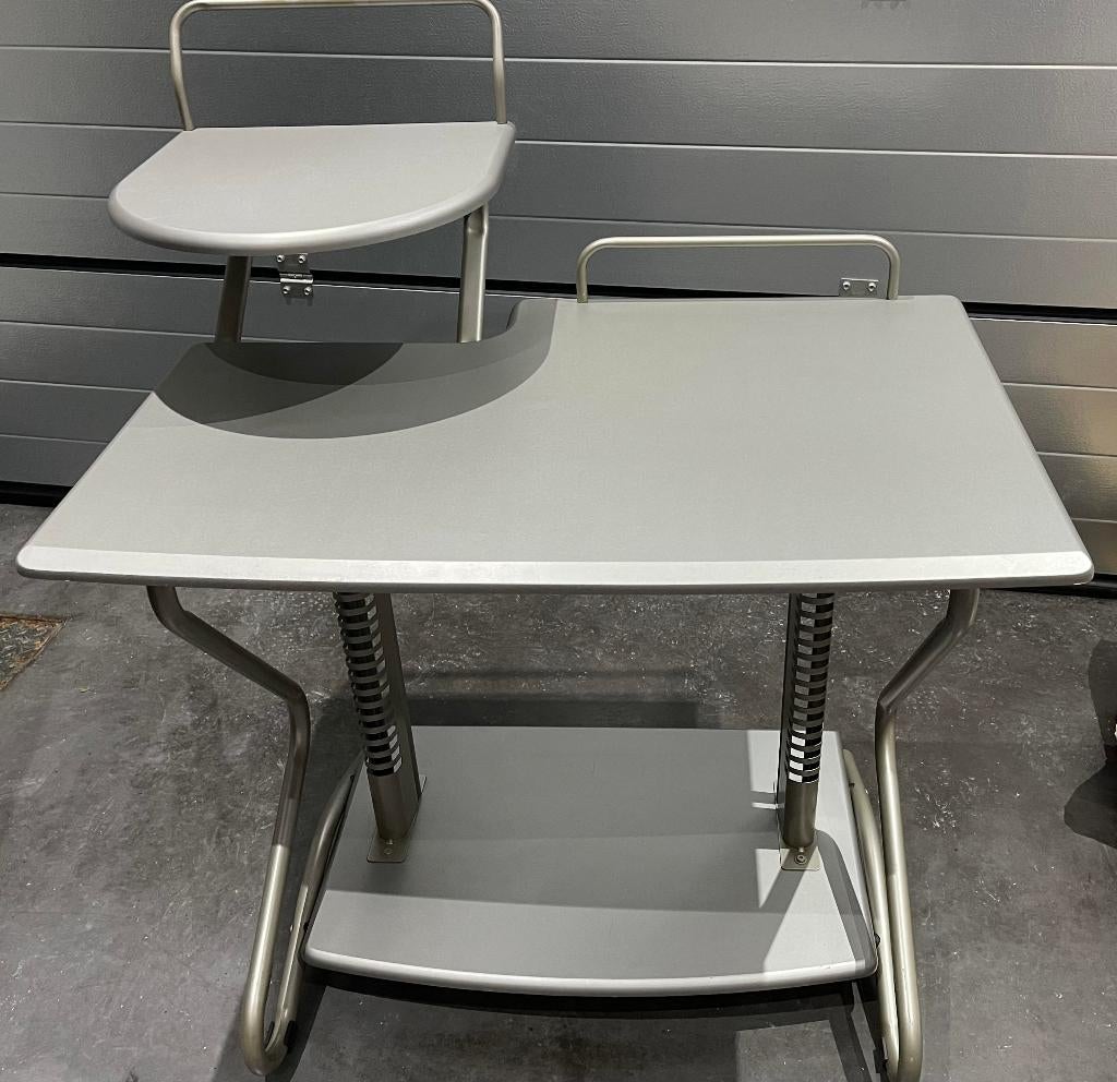 NIEUW modern pc-bureau ter waarde van 350 euro in kwaliteit, Modern, Ophalen, Nieuw