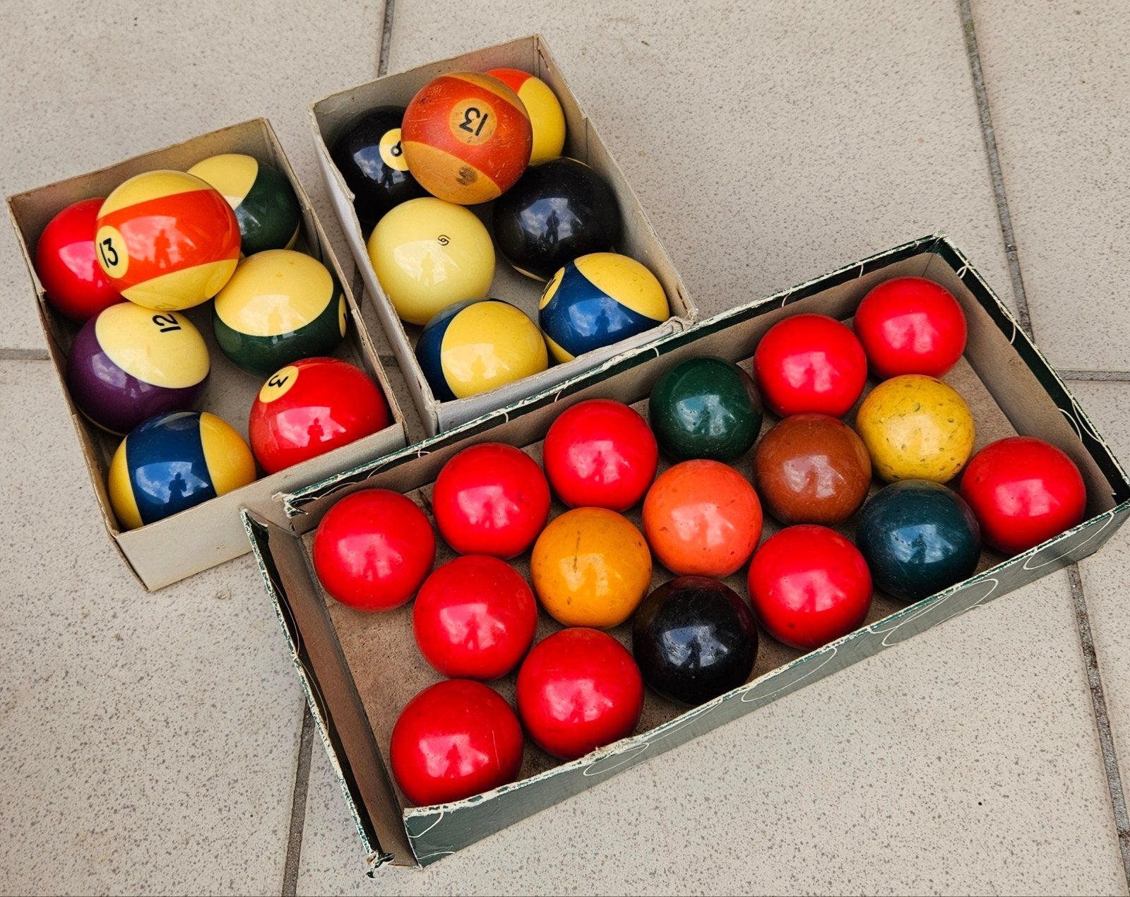 lot de 31 boules de billard ancienne, vintage, Enlèvement ou Envoi