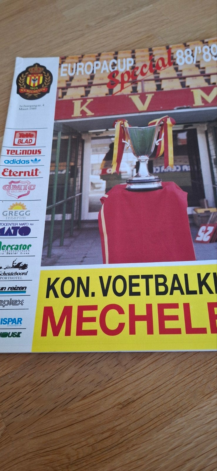 Club blad voetbal KV Mechelen 1989 Europa Cup special, Verzamelen, Ophalen of Verzenden, 1980 tot heden, Tijdschrift