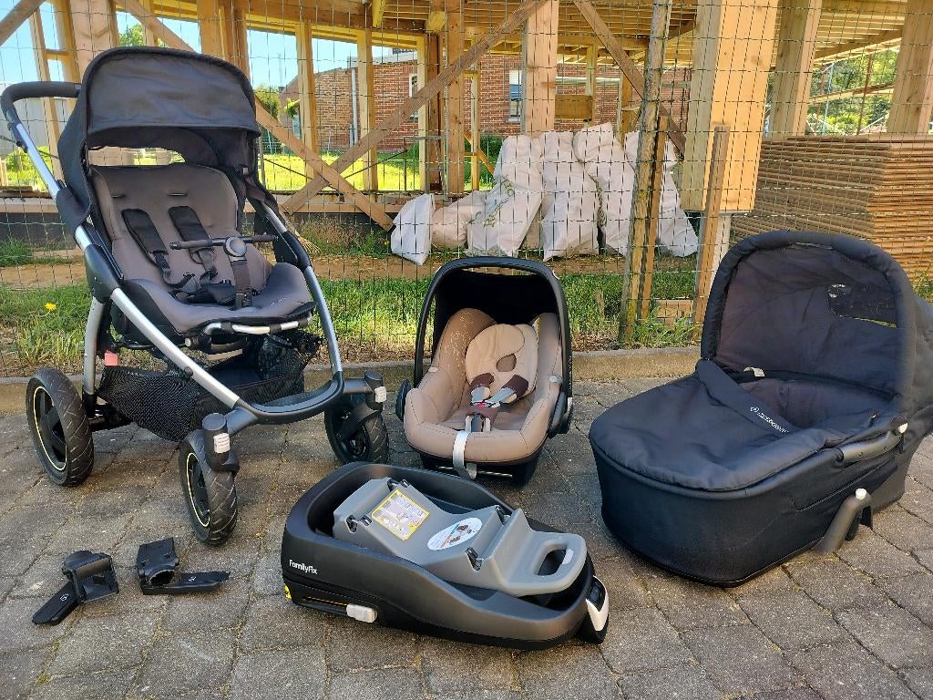 Complete Maxi-Cosi Mura 4 Set (3-in-1) + FamilyFix Isofix, Enfants & Bébés, Poussette combi, Pneus, Enlèvement, Utilisé