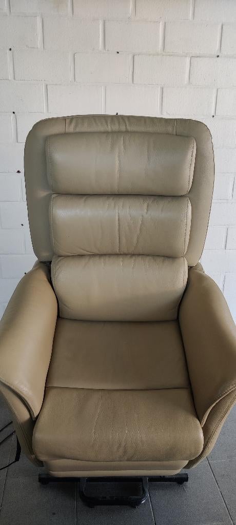 Elektrische massagezetel, Ophalen, Gebruikt, Leer