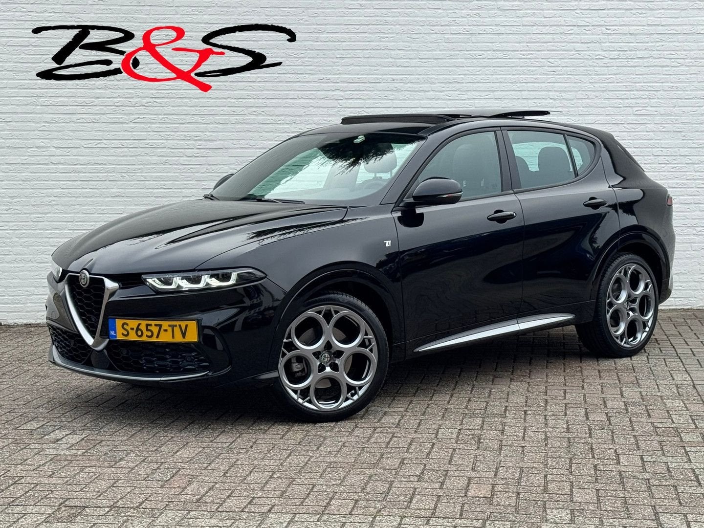 Alfa Romeo Tonale 1.5T Hybrid Ti Panorama Pdc+Camera Carplay, Auto's, Alfa Romeo, Automaat, Adaptive Cruise Control, Zwart, Zwart
