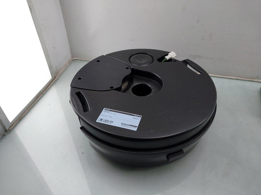 SUBWOOFER Audi Q5 (8RB) (01-2008/05-2017) (|8R0035382A|), Auto-Union-Straße  1,
85057  Ingolstadt, DE, Info@audi.de, Audi, Utilisé