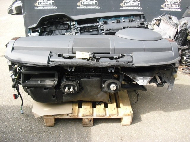 Range Rover L405 LHD dashboard leder, kaal, ebony black, Admin@jansenlaroparts.nl, Ophalen of Verzenden, Groenstraat 31B, Jansen Laro Parts