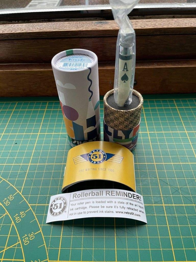 Retro 1951 Royale Ace of Spades Tornado RollerBall Pen, Verzamelen, Ophalen of Verzenden