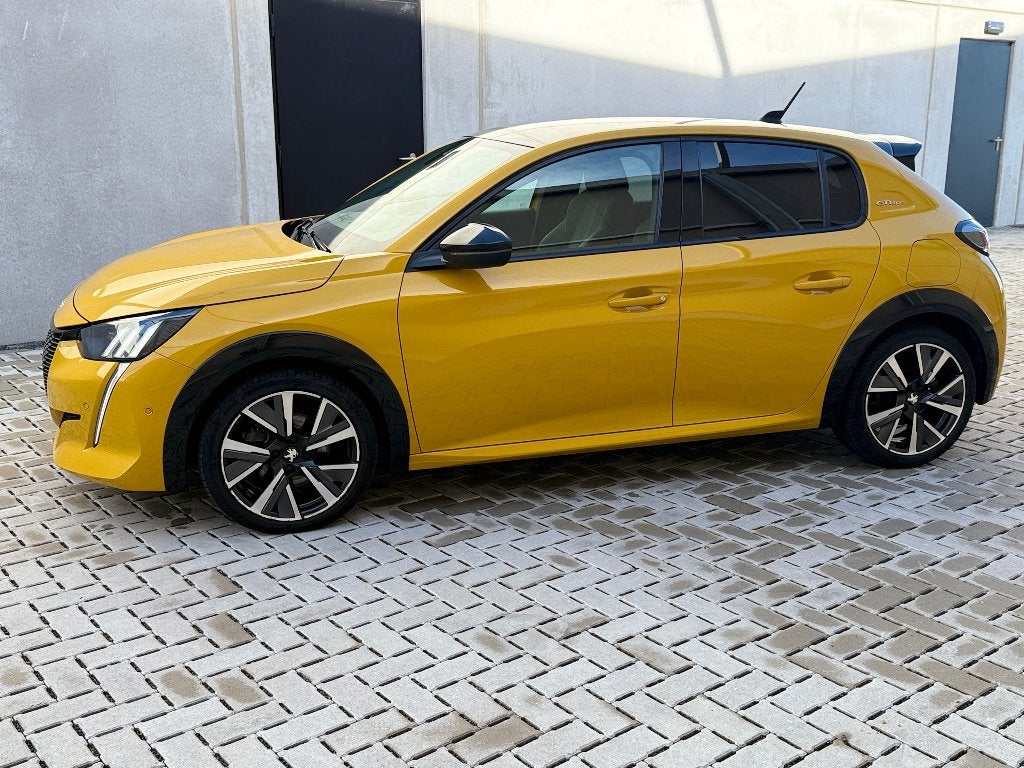 Peugeot 208 GT line - 2020 - sans accident, Achat, Euro 6, Entreprise, Jaune