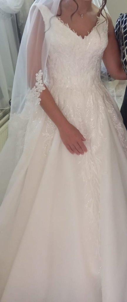 Mooie trouwjurk maat 36, Vêtements | Femmes, Vêtements de mariage & Accessoires de mariage, ANDERE, Enlèvement ou Envoi, Comme neuf