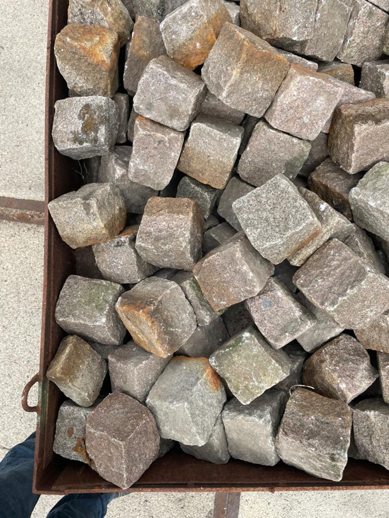Petits pavés  en grès 10x10x10 cm, Jardin & Terrasse, Gravier, Rochers & Caillasse, Enlèvement, Comme neuf, Gris, Grès