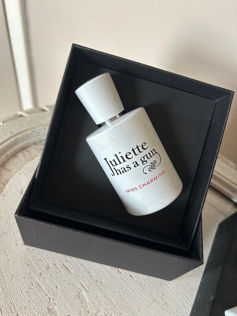 Juliette has a gun, Miss charming, eau de parfum,50 ml, Handtassen en Accessoires, Ophalen, Gebruikt