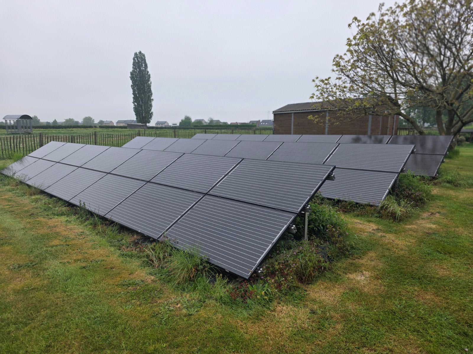 Panneaux solaires (42), Bricolage & Construction, Enlèvement, Utilisé