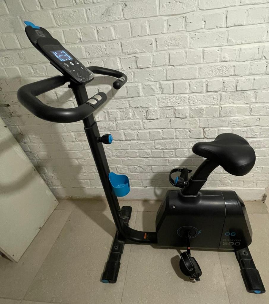 Vélo d'appartement auto-alimenté et connecté EB 500 - DOMYOS, Enlèvement, Comme neuf, Autres types