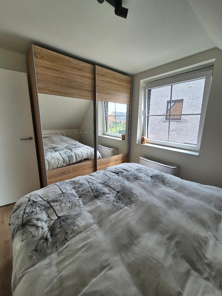 Slaapkamer (Bed + kleerkast), Ophalen, Gebruikt, Tweepersoons, Eiken sonoma