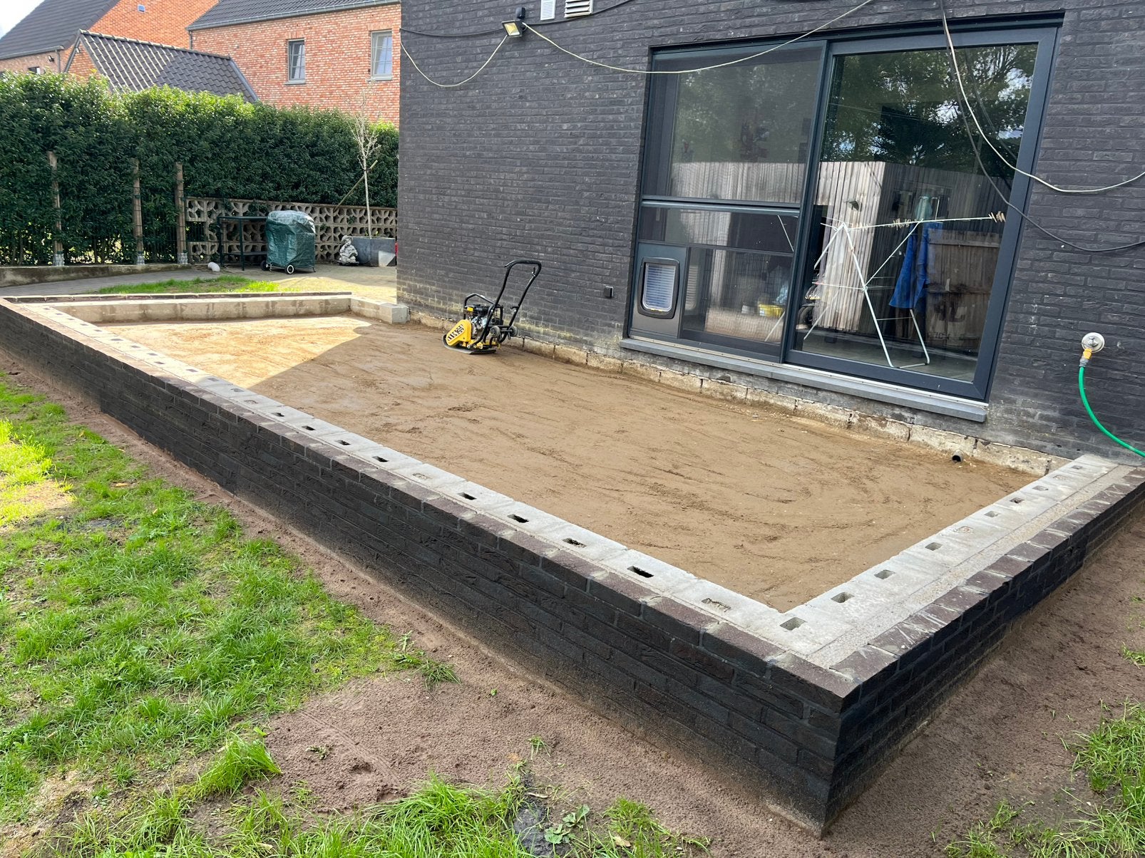 700 facade stenen zwart 210/100/50mm, Ophalen, Nieuw, Bakstenen