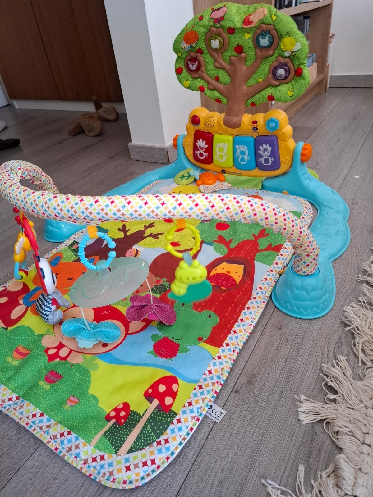 speeltuigje met muziek en speelmat, Kinderen en Baby's, Ophalen, Zo goed als nieuw