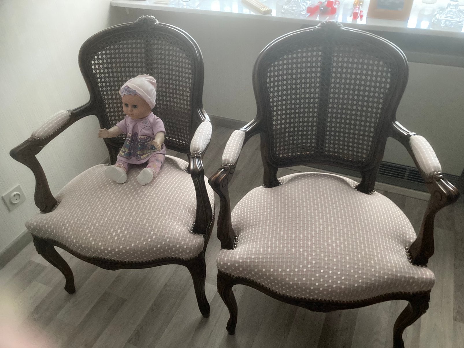 Twee LUXE ZETELTJES als NIEUW, Ophalen, Zo goed als nieuw