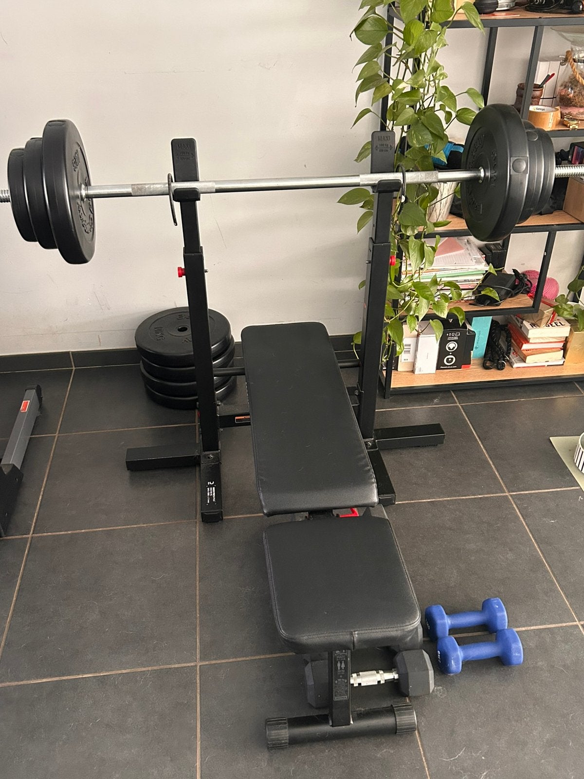 Bench Corength met platen, Sport en Fitness, Ophalen, Zo goed als nieuw, Armen, Fitnessbank
