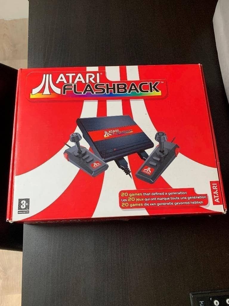 Atari Flashback, Games en Spelcomputers, Ophalen of Verzenden, Gebruikt
