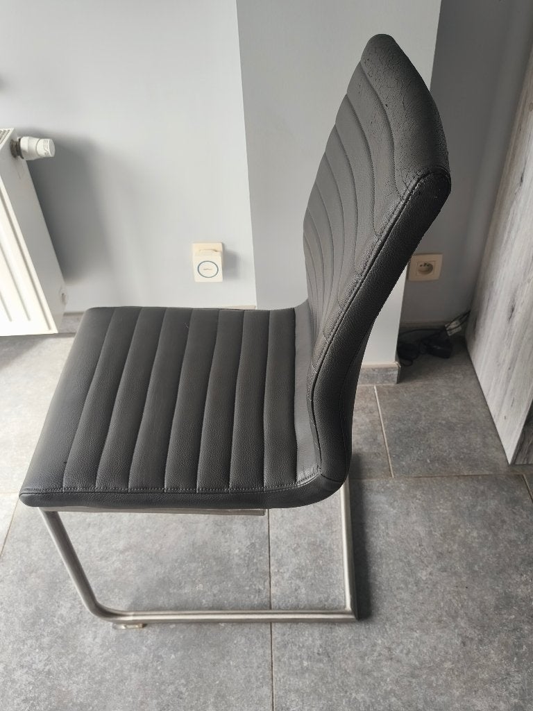 Te koop 6 kunstleren woonstoelen, Ophalen, Gebruikt, Leer, Grijs