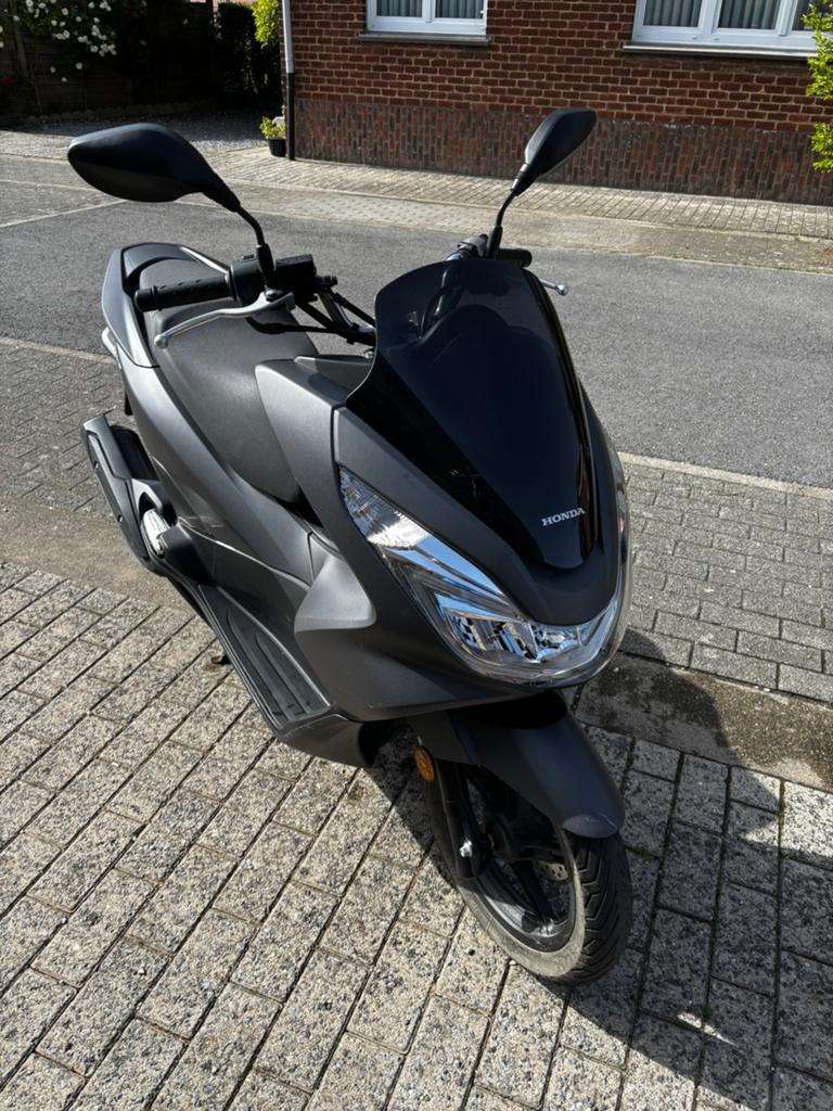 Te koop Honda PCX 125cc, Motoren, Gebruikt, Particulier, 125 cc, Overig
