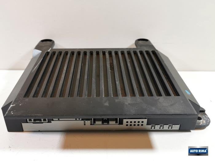Amplificateur radio d'un Volvo V70, -, 3 mois de garantie, -, -